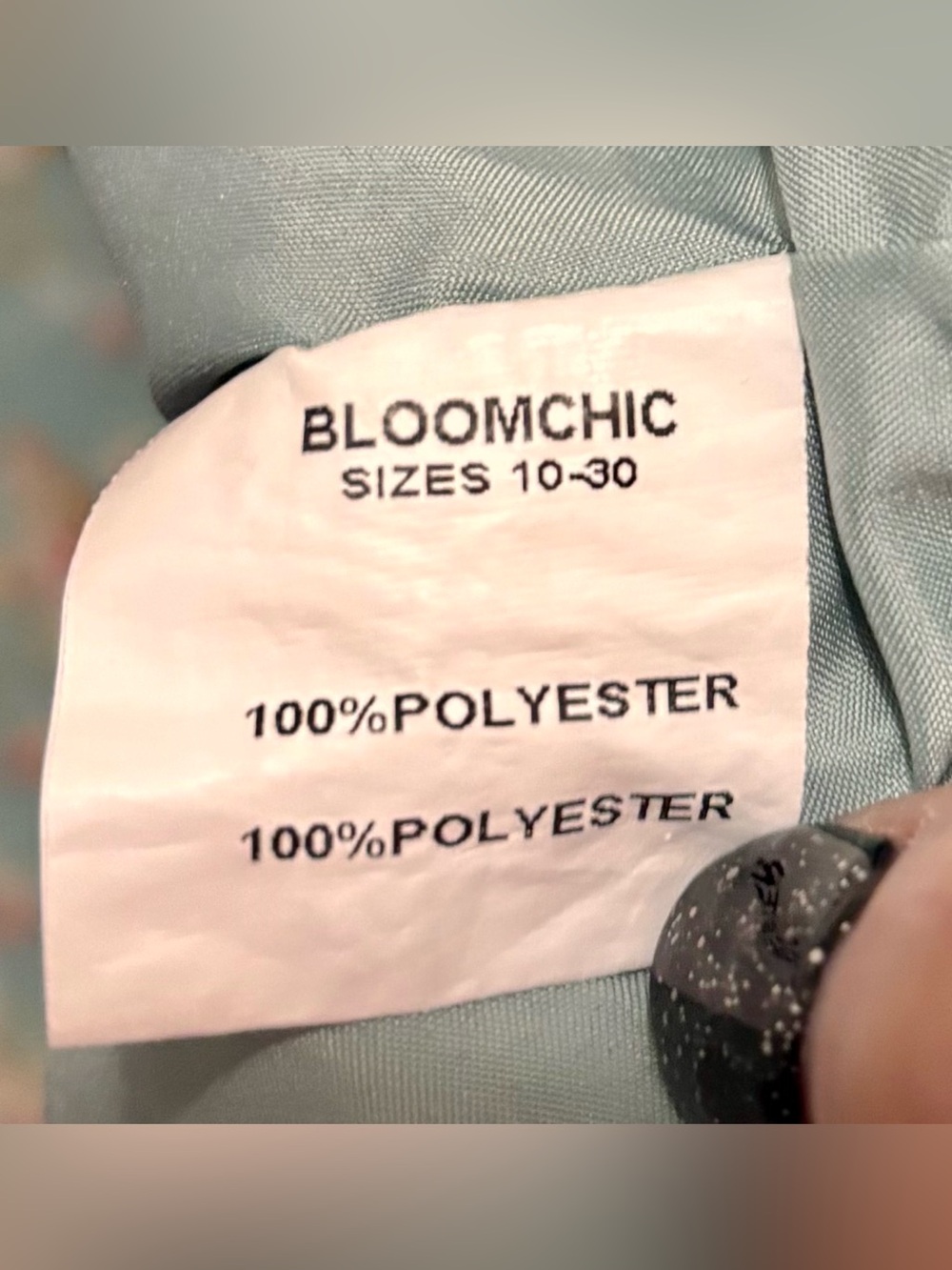 ๐บ BloomChic Aqua Pink and Ivory Floral Top - Picture 4 of 7